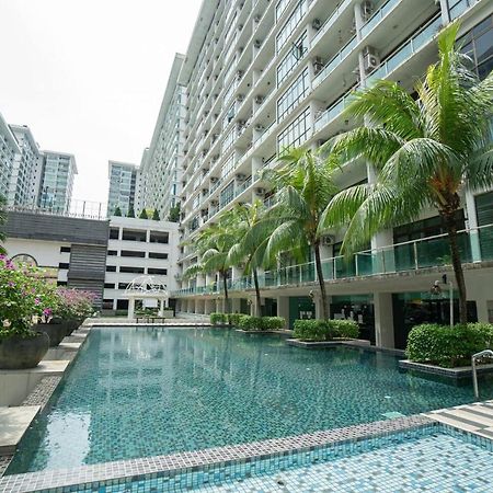 Mount Austin #Palazio B1 Pool View 1-2Pax #Mspro Appartement Johor Bahru Buitenkant foto