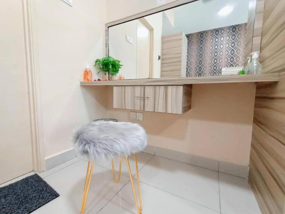 Mount Austin #Palazio B1 Pool View 1-2Pax #Mspro Appartement Johor Bahru Buitenkant foto